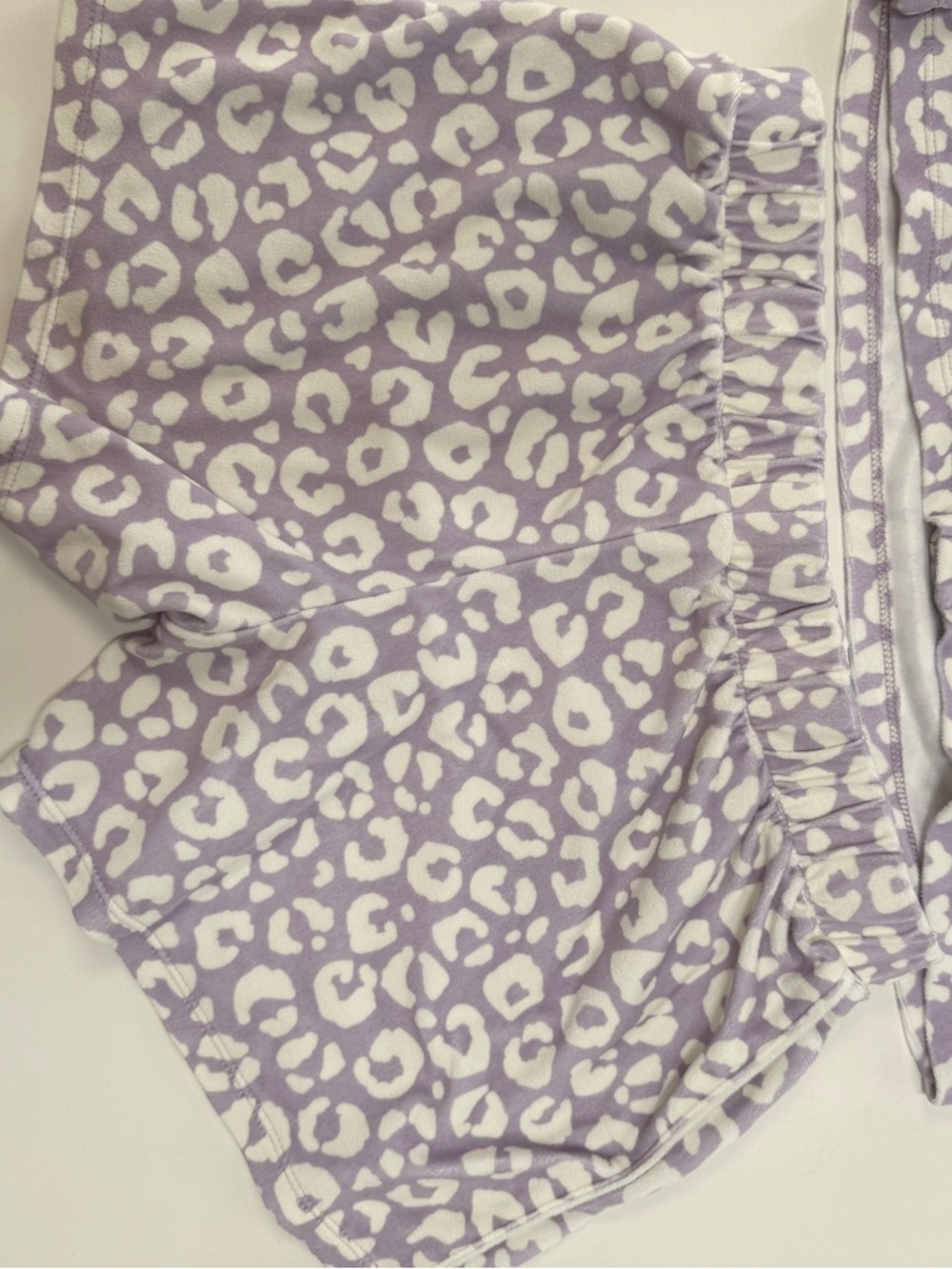 art class Lilac and White Leopard Print Kids Pajama Set - Picture 5 of 7
